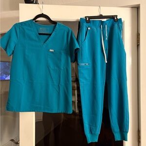 Figs Teal Scrub Set